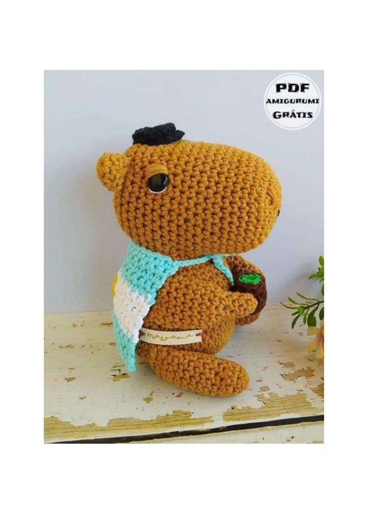 Capivara com chimarrão de amigurumi - molde parte 1