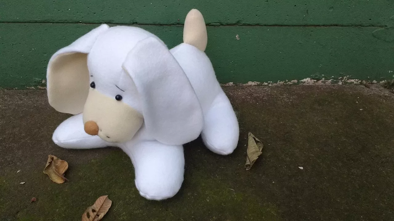 Cachorrinho de soft de 30 cm