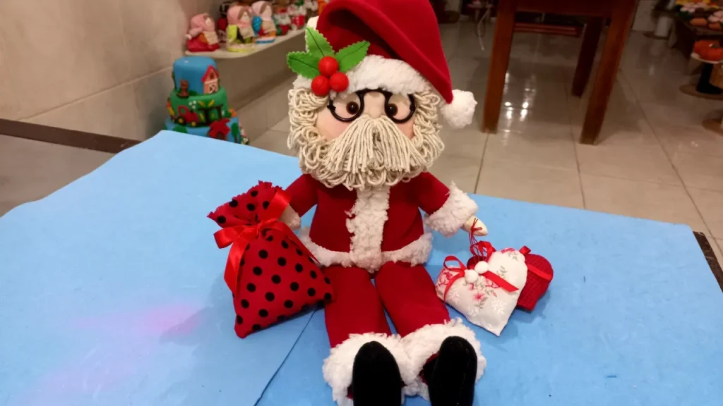 Como desenhar Papai Noel de tecido de 45 cm - molde parte 6