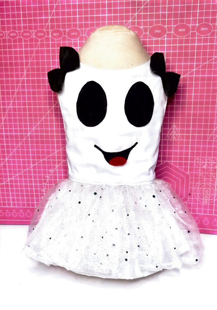 Vestido de fantasma para cachorrinha no Halloween - molde parte 1